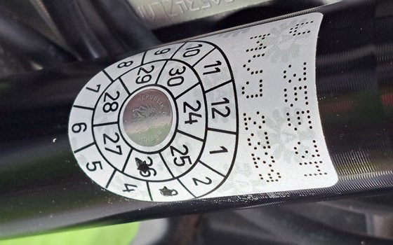 Gebrauchtmotorrad Triumph Street Triple R - Bild 3