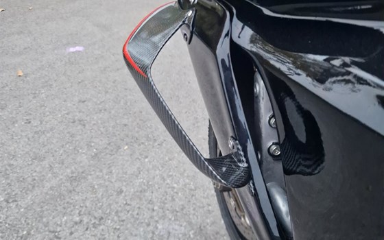 Gebrauchtmotorrad Yamaha R1 GYTR - Bild 6