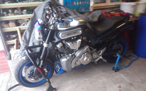 Gebrauchtmotorrad Yamaha MT-01 - Bild 5