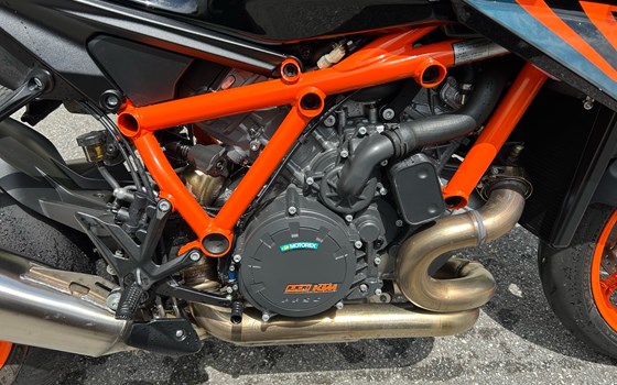 Gebrauchtmotorrad KTM 1290 Super Duke R - Bild 4