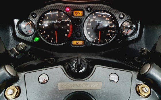 Gebrauchtmotorrad Suzuki GSX 1300 R - Bild 9