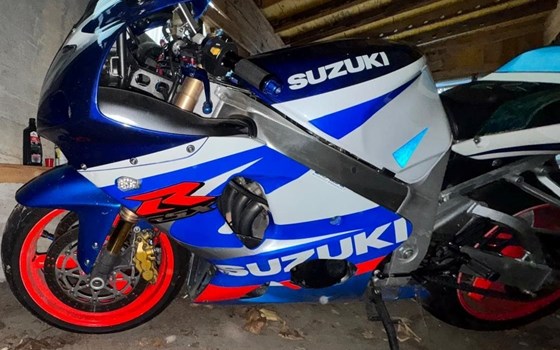Gebrauchtmotorrad Suzuki GSX-R 1000 - Bild 8