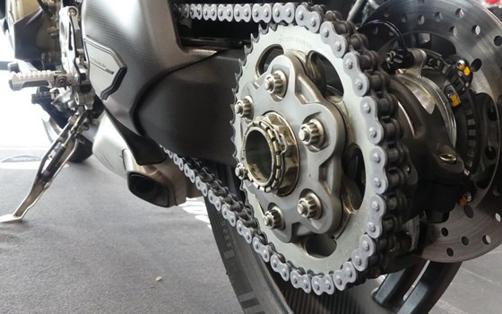 Gebrauchtmotorrad Ducati Streetfighter - Bild 4