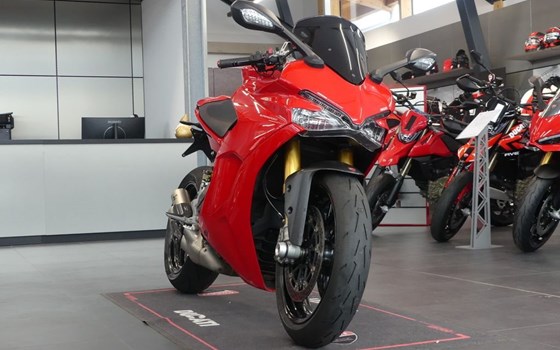 Gebrauchtmotorrad Ducati SuperSport S - Bild 1