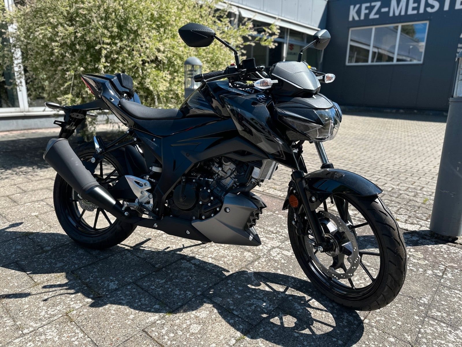 Suzuki GSX-S125