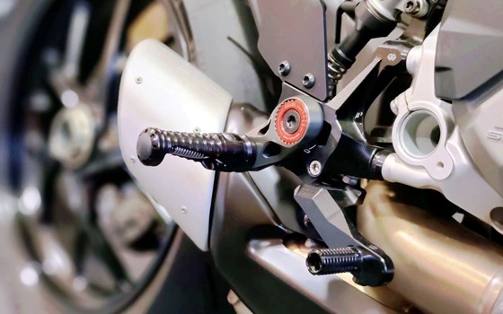 Gebrauchtmotorrad Ducati Streetfighter V2 - Bild 7