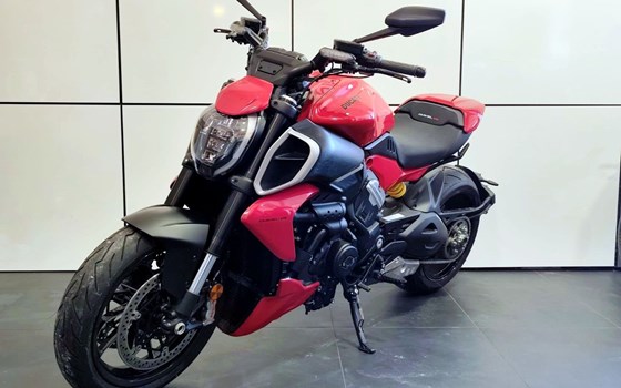 Gebrauchtmotorrad Ducati Diavel V4 - Bild 4