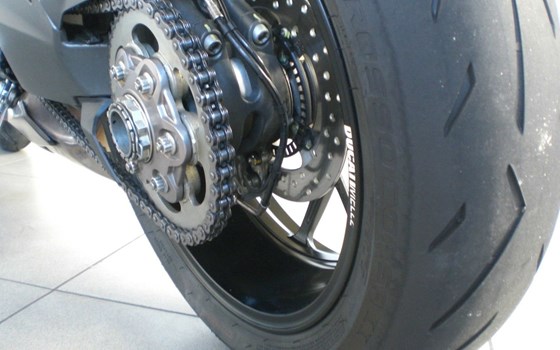 Gebrauchtmotorrad Ducati Streetfighter - Bild 15