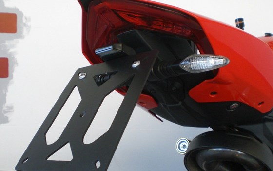 Gebrauchtmotorrad Ducati Streetfighter - Bild 4