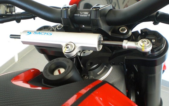 Gebrauchtmotorrad Ducati Streetfighter - Bild 8