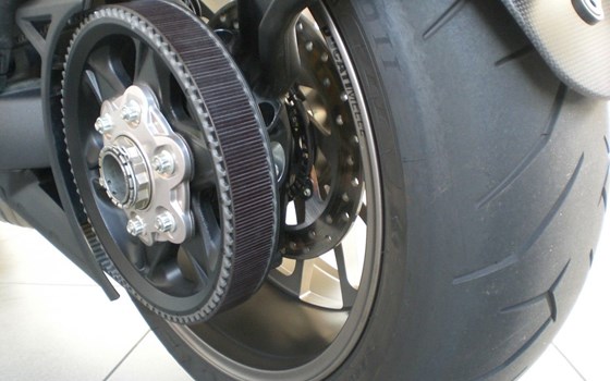 Gebrauchtmotorrad Ducati Diavel Carbon - Bild 8