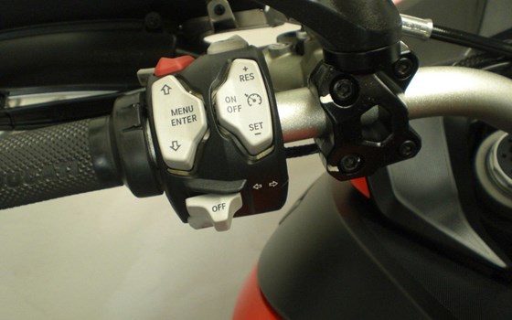 Gebrauchtmotorrad Ducati Multistrada 1200 S Touring - Bild 11