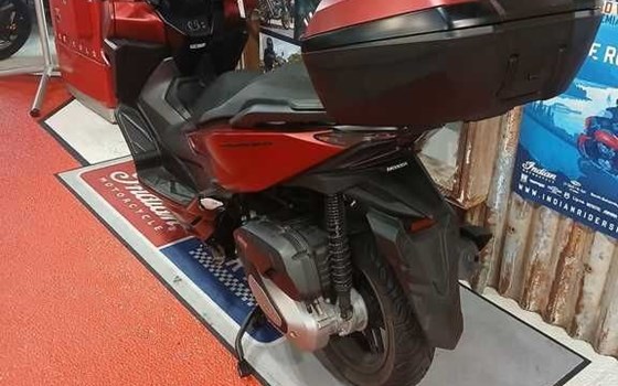 Gebrauchtmotorrad Honda Forza 125 - Bild 2