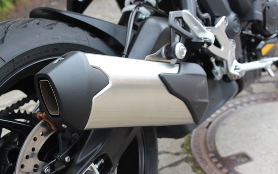 Gebrauchtmotorrad Triumph Tiger Sport 800 - Bild 11