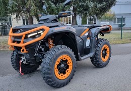 Neumotorrad Can-Am Outlander XT-P 1000
