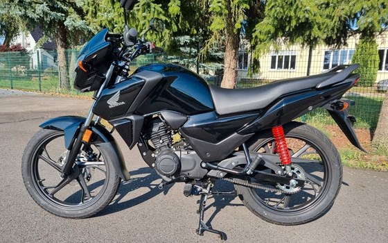 Gebrauchtmotorrad Honda CB125F - Bild 1