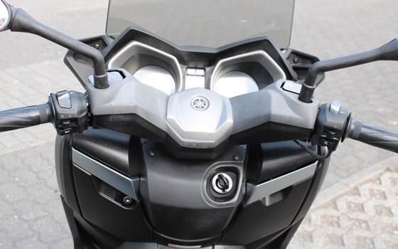 Gebrauchtmotorrad Yamaha XMAX 125 - Bild 13