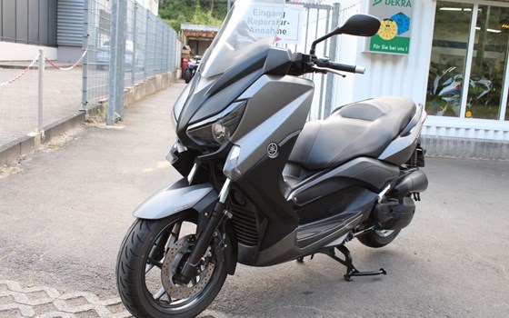 Gebrauchtmotorrad Yamaha XMAX 125 - Bild 2