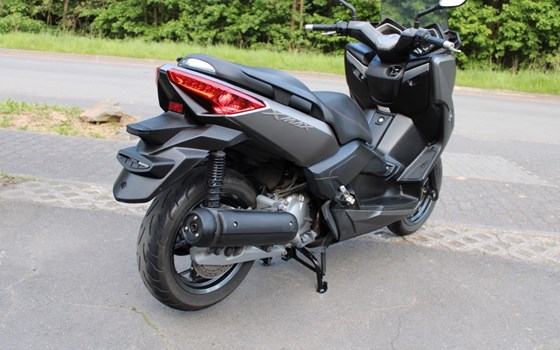 Gebrauchtmotorrad Yamaha XMAX 125 - Bild 4