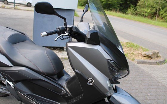 Gebrauchtmotorrad Yamaha XMAX 125 - Bild 8