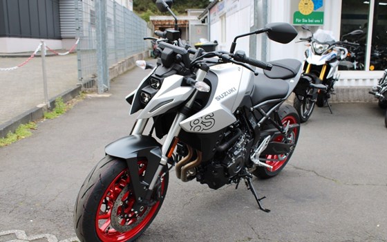 Neufahrzeug Suzuki GSX-8S - Bild 2