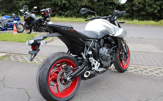 Neufahrzeug Suzuki GSX-8S - Bild 4