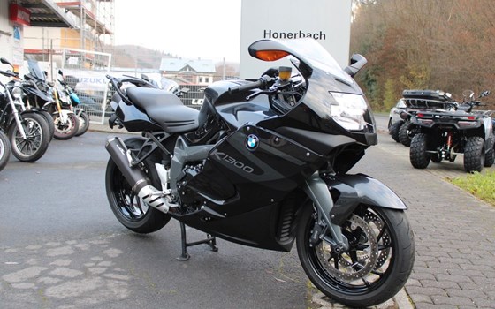 Gebrauchtmotorrad BMW K 1300 S - Bild 1