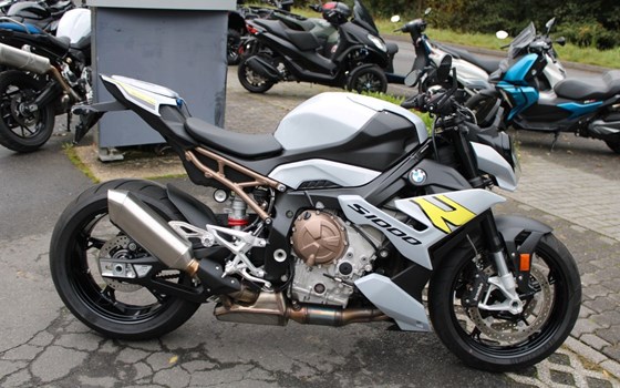 Gebrauchtmotorrad BMW S 1000 R - Bild 16