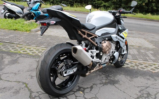 Gebrauchtmotorrad BMW S 1000 R - Bild 4