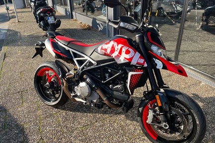 Ducati Hypermotard 950 RVE