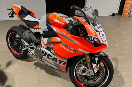 Ducati Panigale V4 S