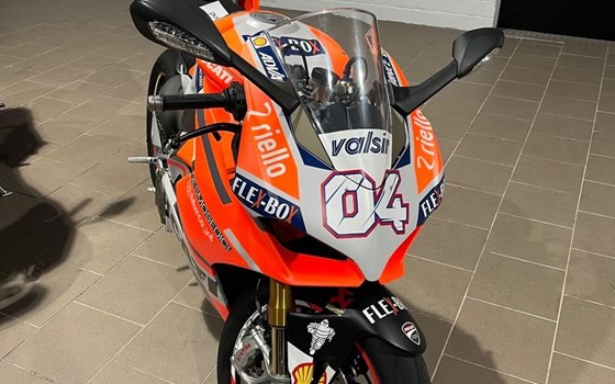 Gebrauchtmotorrad Ducati Panigale V4 S - Bild 2