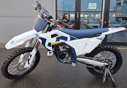 Neumotorrad Husqvarna TC 125