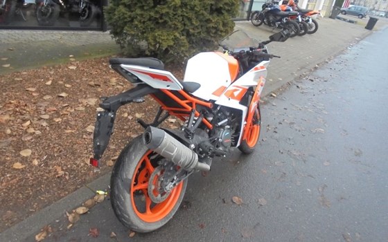 Gebrauchtmotorrad KTM RC 125 - Bild 3