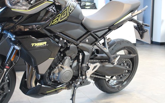 Gebrauchtmotorrad Triumph Tiger Sport 800 - Bild 8