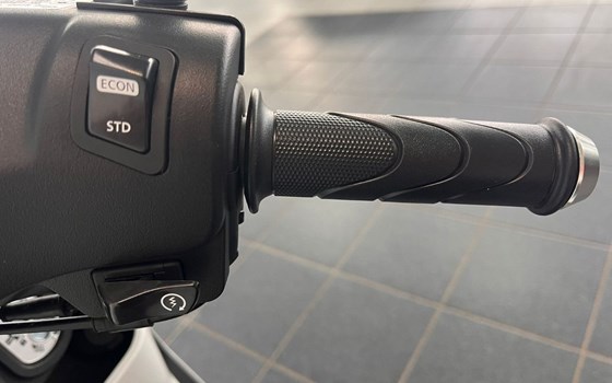 Gebrauchtmotorrad Honda EM1 e - Bild 8