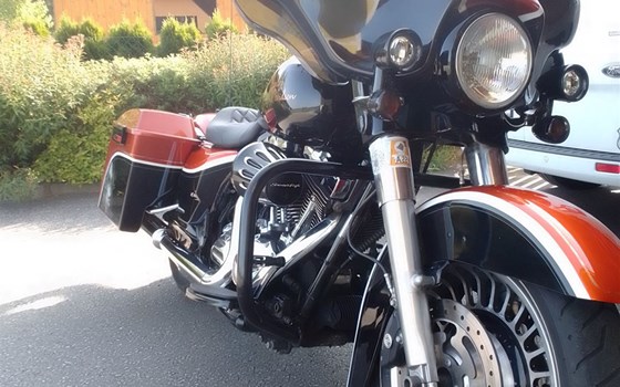 Gebrauchtmotorrad Harley-Davidson Street Glide FLHX - Bild 6