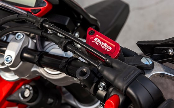 Neufahrzeug Beta RR Motard 125 R - Bild 5