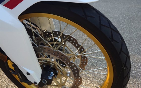 Gebrauchtmotorrad Honda CRF1000L Africa Twin - Bild 3