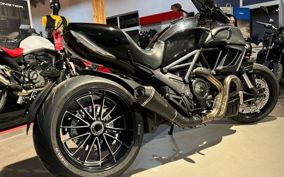 Gebrauchtmotorrad Ducati Diavel 1200 - Bild 3