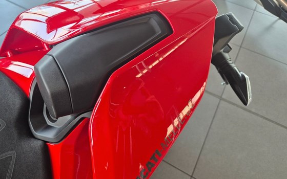 Gebrauchtmotorrad Ducati Panigale V4 - Bild 23