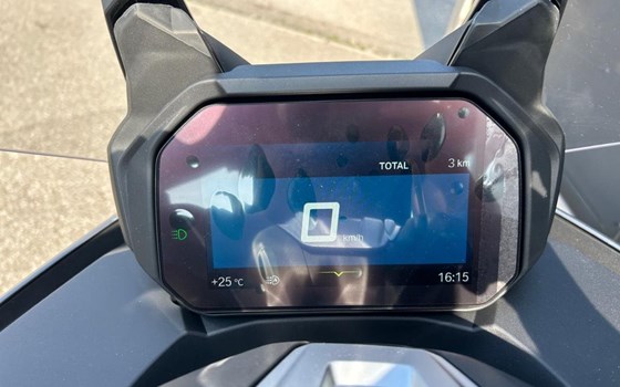 Gebrauchtmotorrad BMW C 400 GT - Bild 8