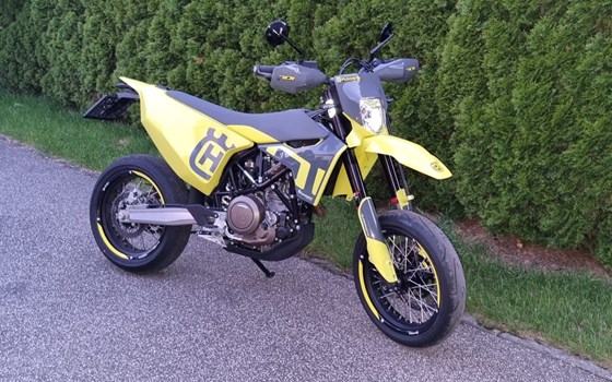 Gebrauchtmotorrad Husqvarna 701 Supermoto - Bild 5