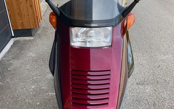 Gebrauchtmotorrad Honda CN 250 Helix / Fusion / Spazio - Bild 2