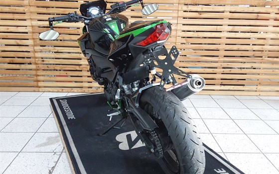 Gebrauchtmotorrad Kawasaki Z 400 - Bild 6