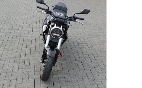 Gebrauchtmotorrad Honda CB300R - Bild 15
