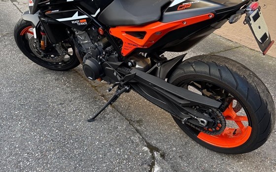 Gebrauchtmotorrad KTM 890 Duke GP - Bild 5