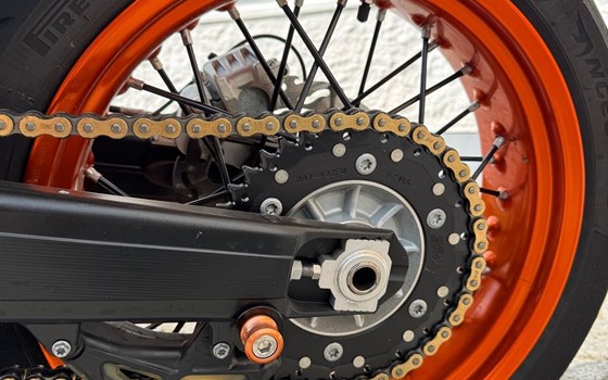 Gebrauchtmotorrad KTM 690 SMC R - Bild 14