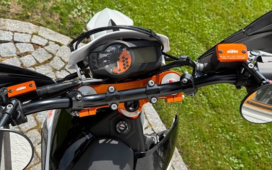 Gebrauchtmotorrad KTM 690 SMC R - Bild 16