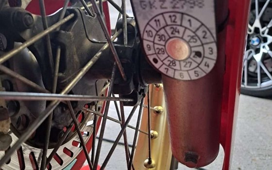 Gebrauchtmotorrad Honda NX 500 Dominator - Bild 2